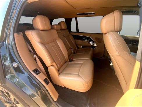 Used 2023 Land Rover Range Rover Long Wheelbase SE AWD/4WD image 20