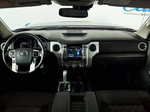 Used 2018 Toyota Tundra SR5 image 14