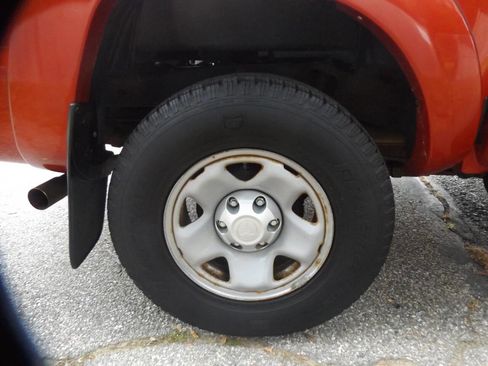 Used 2014 Toyota Tacoma 4x4 Double Cab image 23