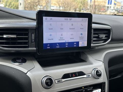 Used 2023 Ford Explorer XLT w/ Equipment Group 202A image 18