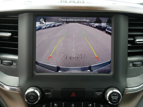 Used 2021 RAM 1500 Laramie AWD/4WD image 27