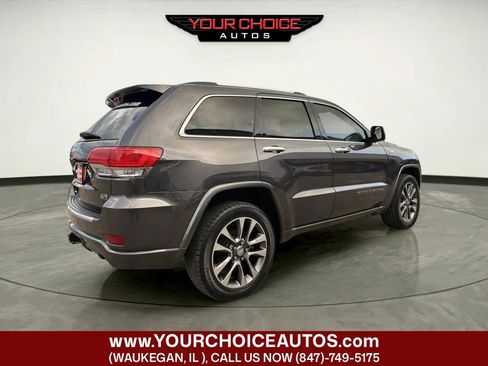 Used 2018 Jeep Grand Cherokee Overland AWD/4WD image 5