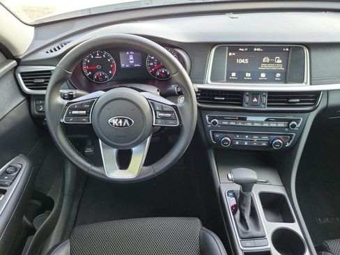 Used 2019 Kia Optima S w/ S Panoramic Sunroof Package FWD image 17