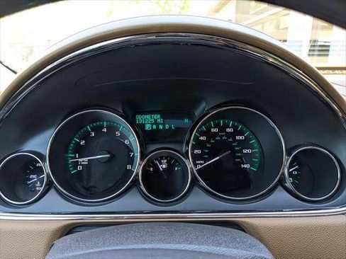 Used 2017 Buick Enclave Premium w/ Experience Buick Package image 22