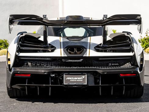 Used 2019 McLaren Senna RWD image 14