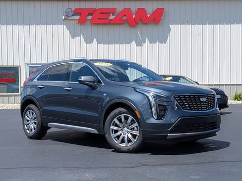 Used 2021 Cadillac XT4 Premium Luxury AWD/4WD image 1