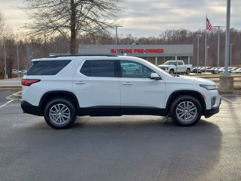 Used 2023 Chevrolet Traverse LT image 29