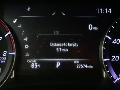 Used 2023 Toyota Highlander LE AWD/4WD image 25