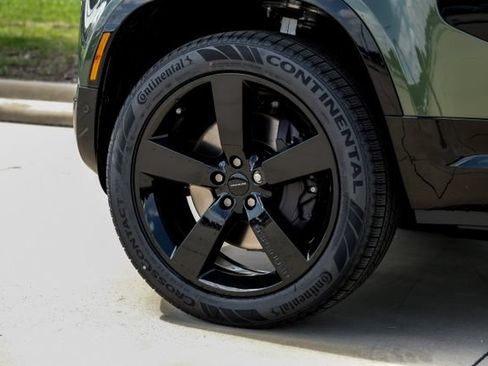 New 2026 Land Rover Defender 110 X-Dynamic SE AWD/4WD image 73