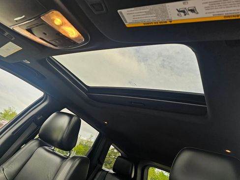 Used 2020 Jeep Grand Cherokee Altitude AWD/4WD image 11