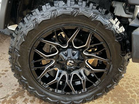 Used 2016 Jeep Wrangler Sport AWD/4WD image 1