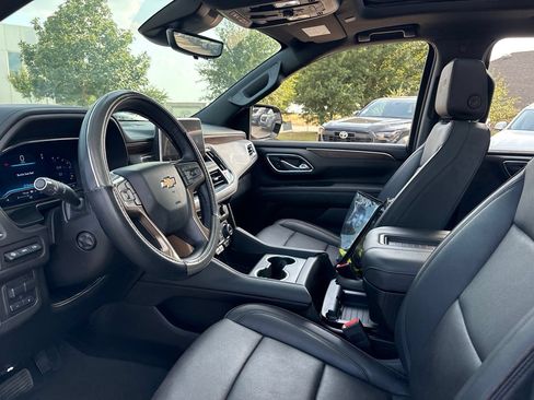 Used 2024 Chevrolet Suburban High Country w/ Premium Package AWD/4WD image 20