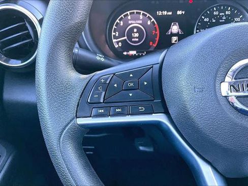 Certified 2021 Nissan Kicks SV image 22