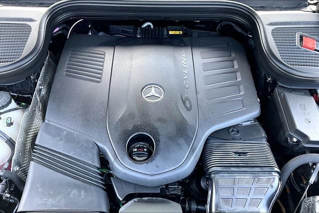 Used 2025 Mercedes-Benz GLS 450 4MATIC image 20