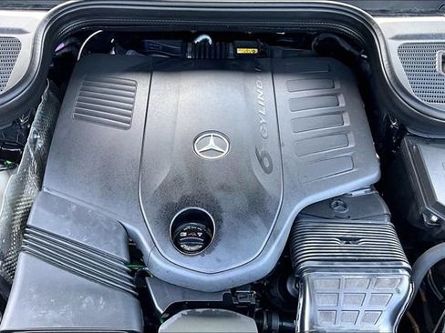 Used 2025 Mercedes-Benz GLS 450 4MATIC image 20