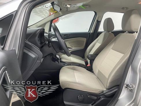 Used 2022 Ford EcoSport S image 11