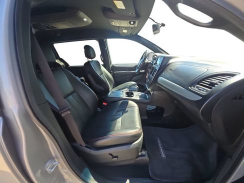 Used 2017 Dodge Grand Caravan GT FWD image 15