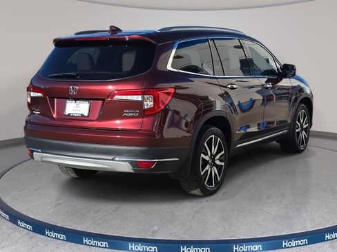 Certified 2019 Honda Pilot Touring image 6