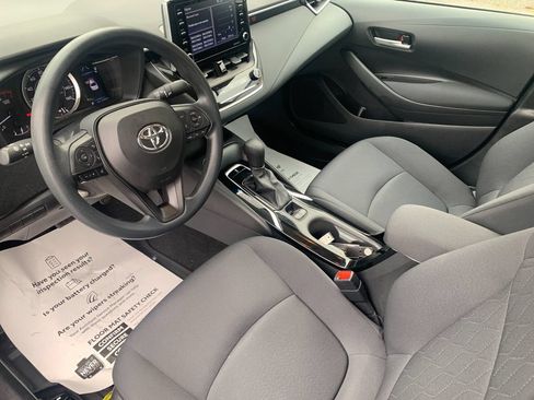 Used 2021 Toyota Corolla LE FWD image 11