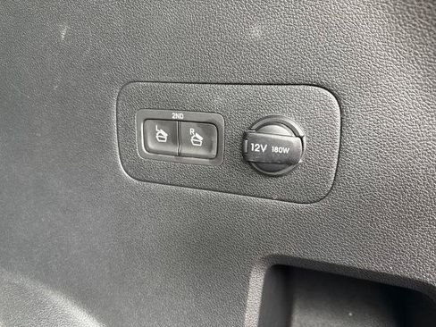 Used 2022 Hyundai Santa Fe Limited w/ Cargo Package AWD/4WD image 4