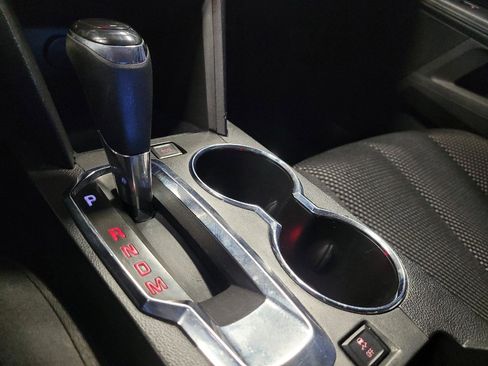 Used 2017 GMC Terrain SLE image 26