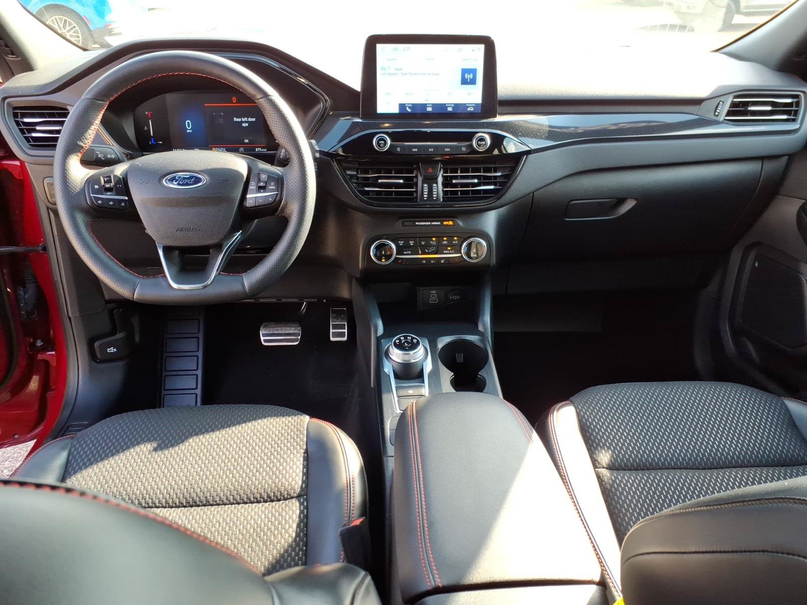 Used 2024 Ford Escape ST-Line AWD/4WD image 14
