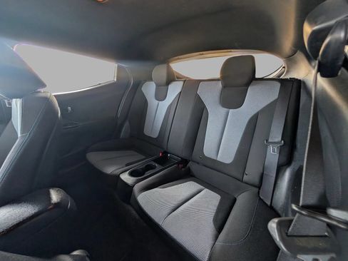 Used 2019 Hyundai Veloster 2.0 FWD image 23