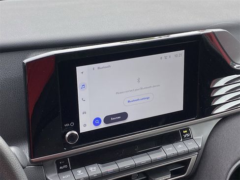 Certified 2025 Toyota Camry LE image 8