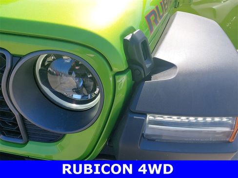 New 2025 Jeep Wrangler Unlimited Rubicon image 29