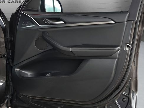 Used 2024 BMW X3 xDrive30i w/ Convenience Package image 67