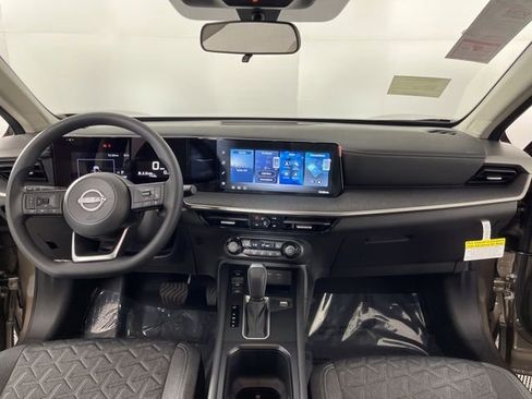 New 2026 Nissan Kicks SV w/ SV Premium Package image 37