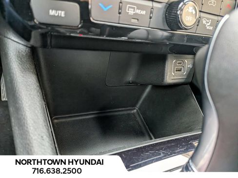 Used 2026 Jeep Compass Limited AWD/4WD image 16