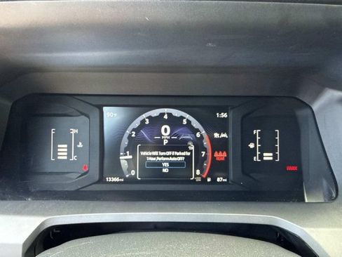 Used 2025 Toyota Tacoma SR5 RWD image 27