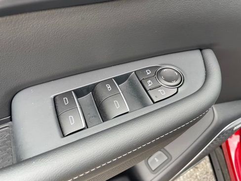 Used 2026 Buick Enclave Sport Touring w/ Super Cruise Package image 12