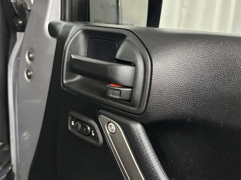 Used 2017 Jeep Wrangler Unlimited Sport w/ Quick Order Package 24S image 36