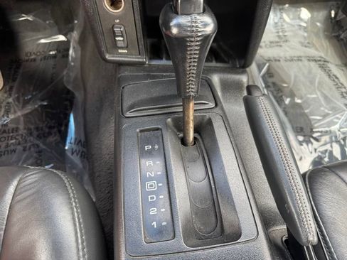 Used 1995 Chevrolet Camaro Z28 RWD image 14