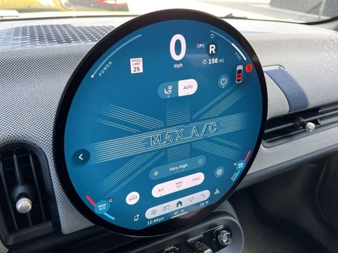 Certified 2025 MINI Cooper S image 18