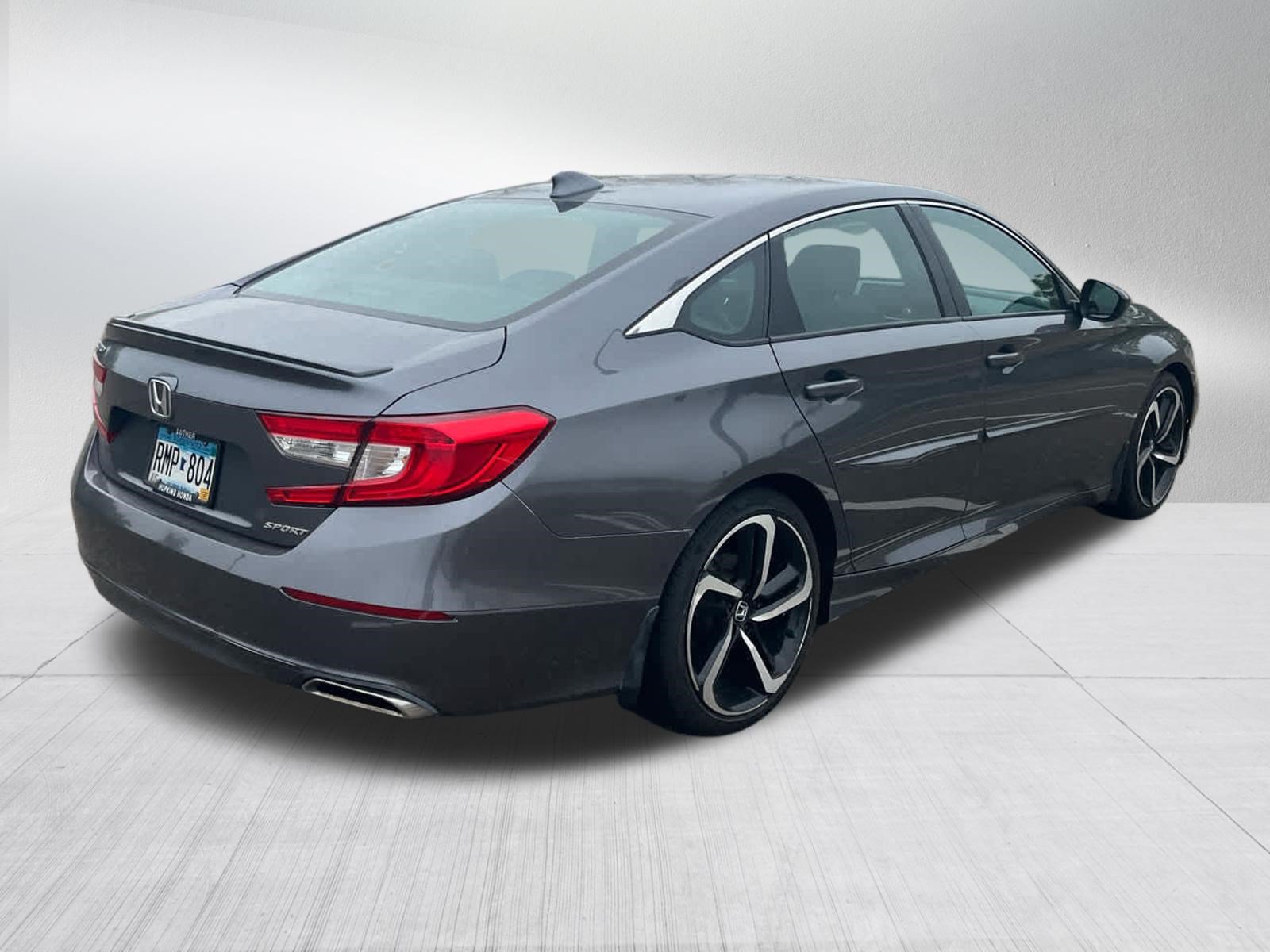 Used 2018 Honda Accord Sport image 6