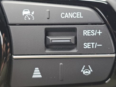 Used 2024 Honda Civic Sport image 8