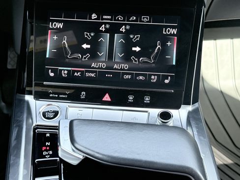 Used 2024 Audi Q8 e-tron Premium Plus w/ Premium Plus Package AWD/4WD image 66