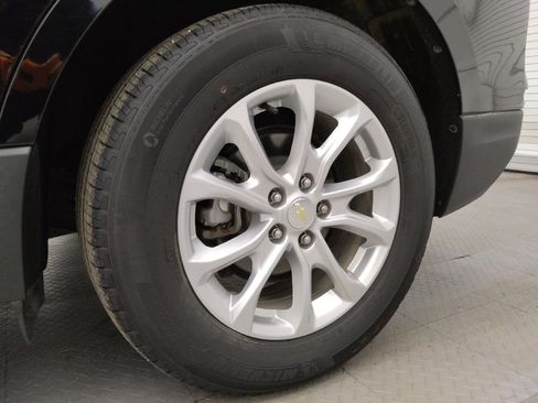 Used 2020 Chevrolet Equinox LT w/ Driver Convenience Package image 31