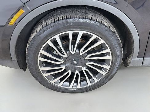 Used 2022 Lincoln Corsair Reserve w/ Elements Package image 20