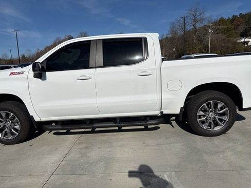 Used 2021 Chevrolet Silverado 1500 RST image 9