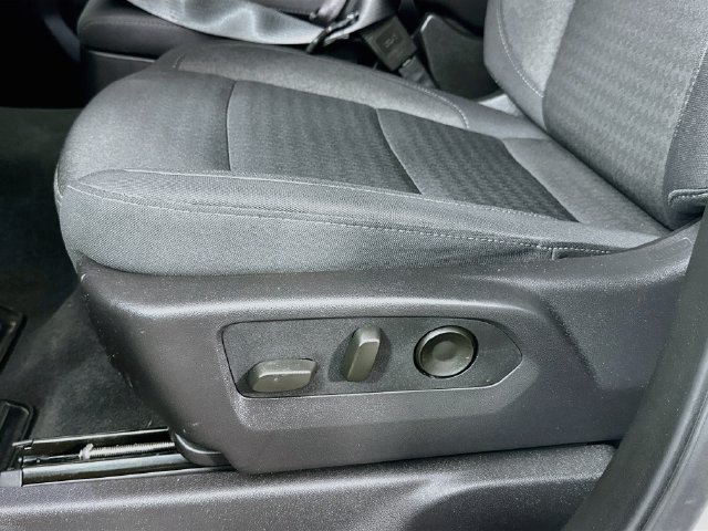 Used 2024 Chevrolet Silverado 1500 Custom w/ LPO, Dark Essentials Package AWD/4WD image 19