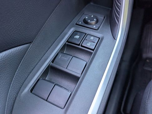 Used 2025 Toyota RAV4 LE image 20