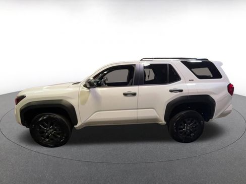 Used 2025 Toyota 4Runner SR5 image 9