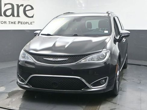 Used 2019 Chrysler Pacifica Limited w/ Advanced Safetytec Group image 7