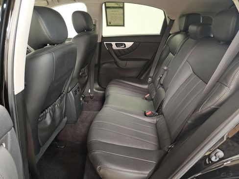 Used 2017 INFINITI QX70 AWD image 11