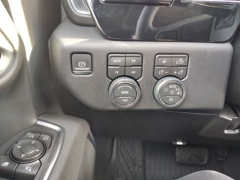 New 2026 Chevrolet Silverado 2500 LT w/ Trail Boss Package image 19