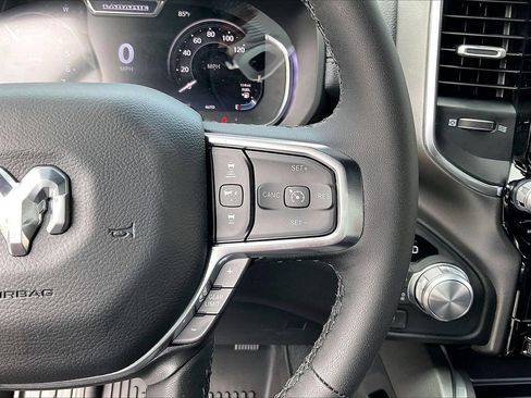 New 2026 RAM 1500 Laramie AWD/4WD image 30